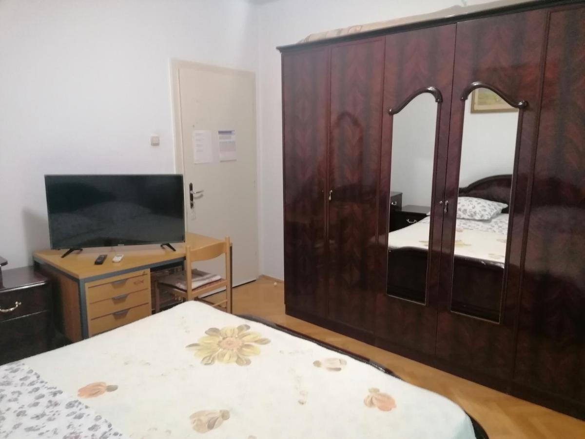 Apartments And Rooms Tomas 포드스트라나 외부 사진