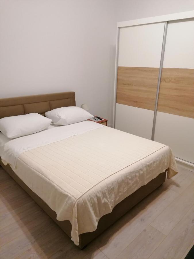 Apartments And Rooms Tomas 포드스트라나 외부 사진